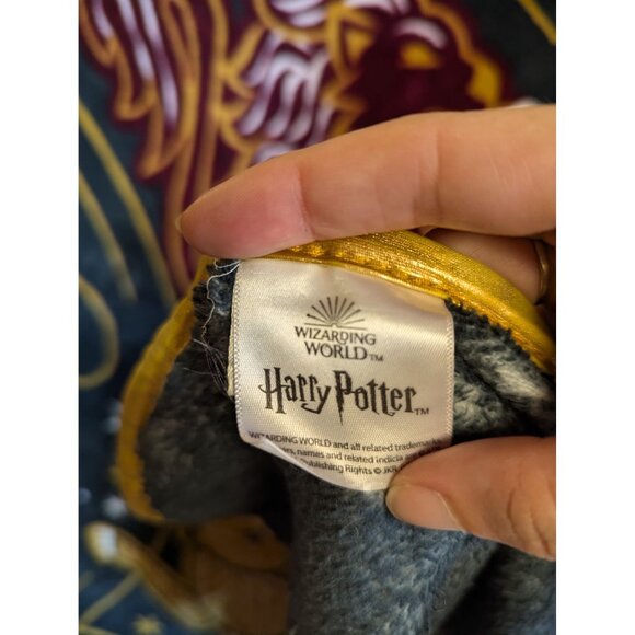 Harry Potter Hogwarts Crest Fleece Blanket 60" X 45" Wizarding World Oeko-Tex St - Picture 4 of 5